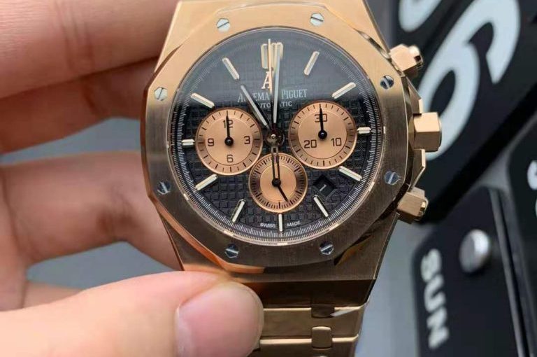 Where to get the best AP replicas when most factories are closed?